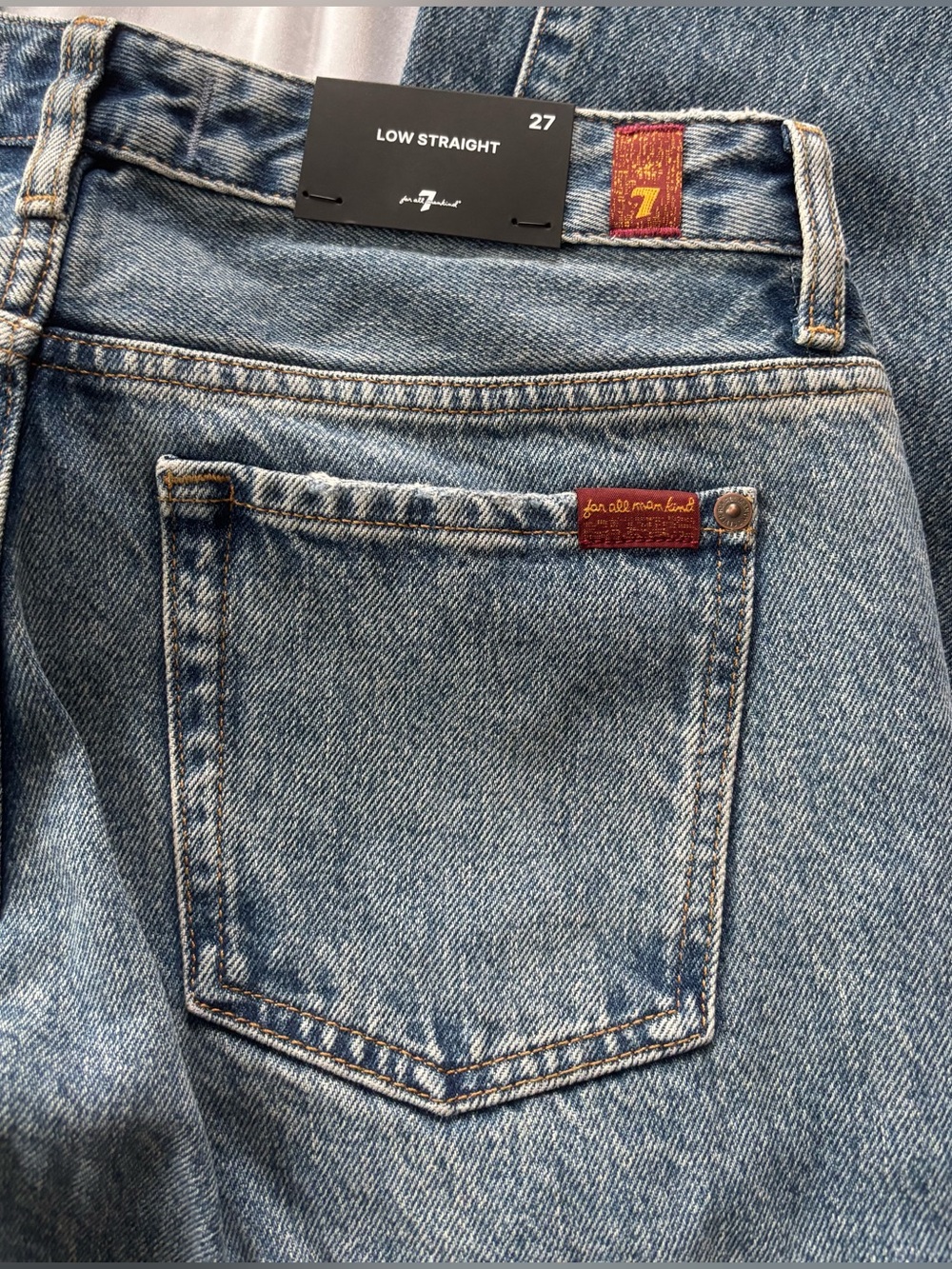 7 For All Mankind Women’s Low Straight Med Wash Distressed Sz 27 NEW w Tag $248 - Picture 5 of 14